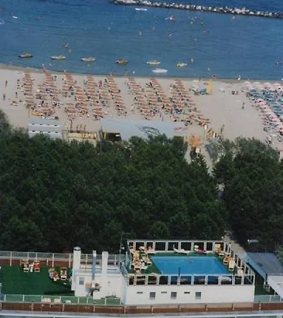 Sorriso 3* Lido di Classe