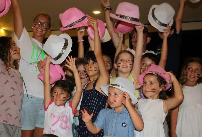 Ξενοδοχείο Sorriso 3*